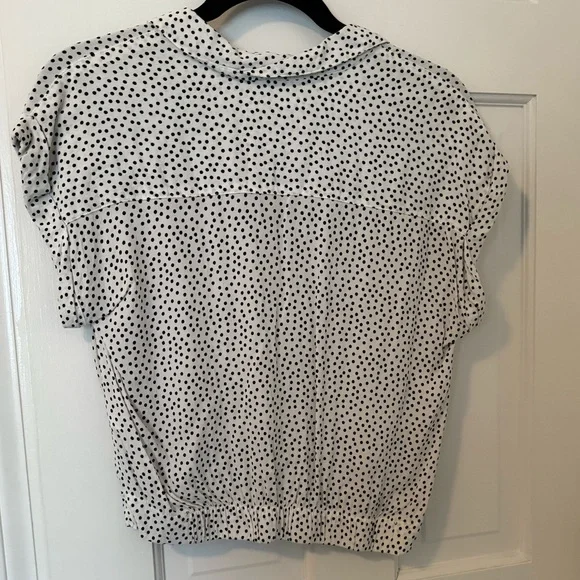 Abercrombie & Fitch Black and White Polka Dot Button Down Top - Picture 4 of 6